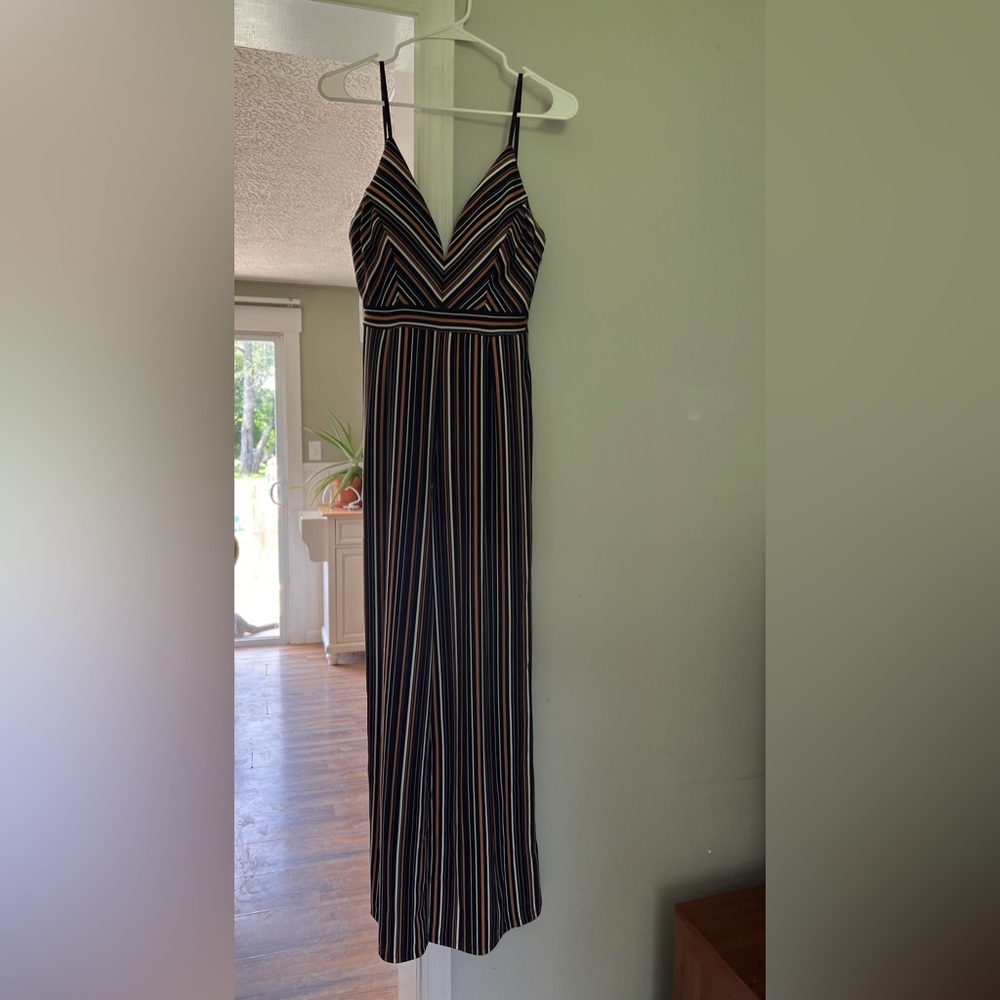 Low cut Retro Jumpsuit size S, excellent condition, brand is Emerald Sundae
